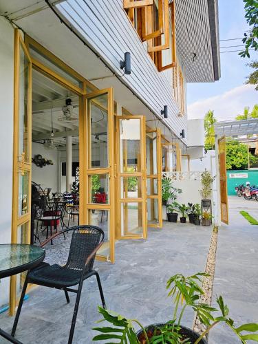 sherva101 home and hostel