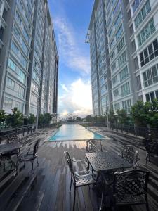 Metrocity Condominium - Jalan Matang,,4 star