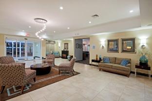 holiday inn express and suites meriden by ihg