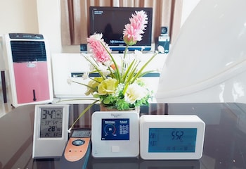 Welnez World Residence Pattaya,,2 star