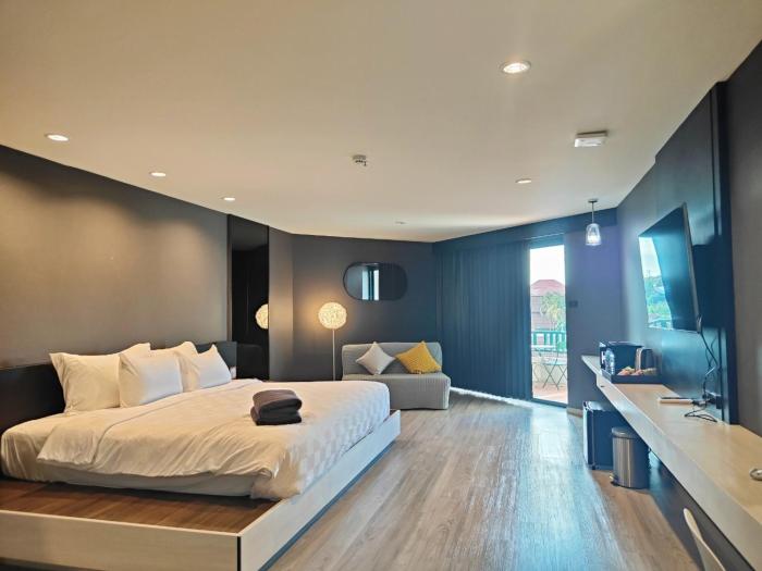 solis beach hotel rajamangala