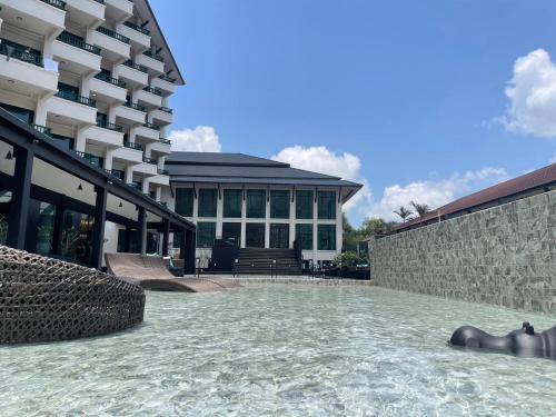 solis beach hotel rajamangala