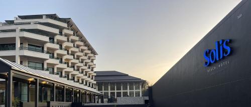 Solis Beach Hotel Rajamangala,,4 star