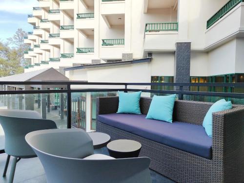 solis beach hotel rajamangala