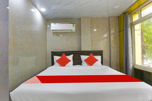 hotel o happy hours