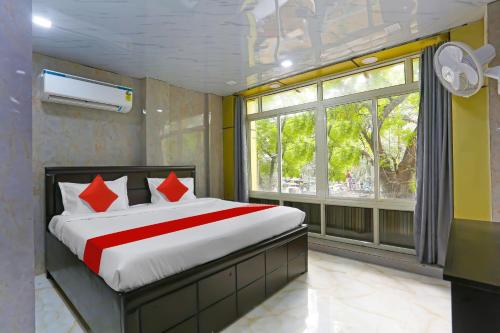 hotel o happy hours