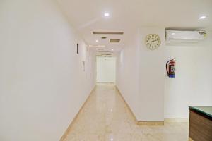 super townhouse relax suits a boutique hotel vasundhara