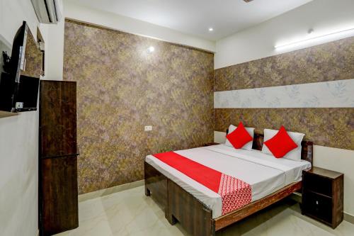 Hotel O The Raghav Villa,,3 star