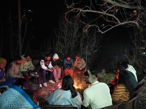 Royal Galaxy Tirthan,,3 star