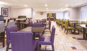 la quinta inn and suites by wyndham miami airport east