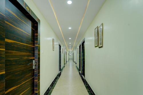 N.S Hotel Banquet & Cafe  By Grb,,2 star