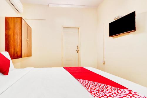 Hotel O Ira Comforts,,3 star