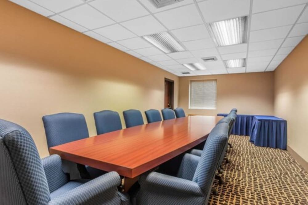 Comfort Inn Cleveland Airport,Middleburg Heights>>Cleveland,3 star