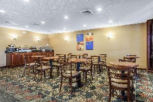 comfort inn cleveland airport