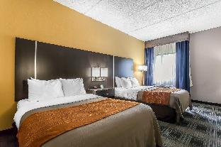 comfort inn cleveland airport
