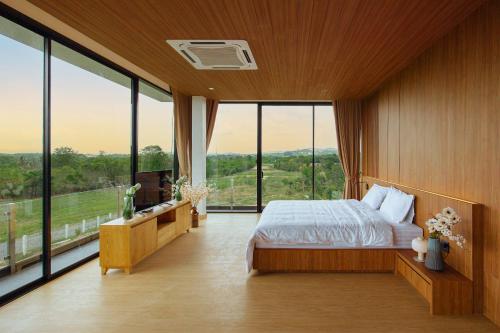 krajokkeaw mouthen khao yai