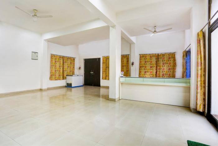 super hotel o goverdhan villa