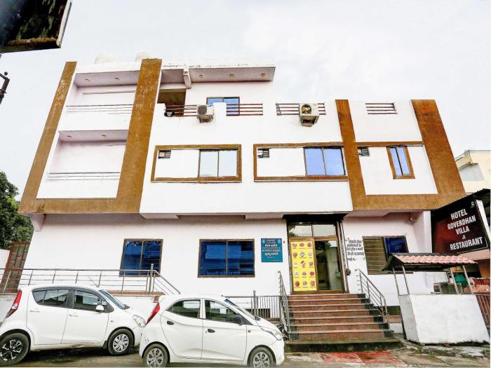 super hotel o goverdhan villa