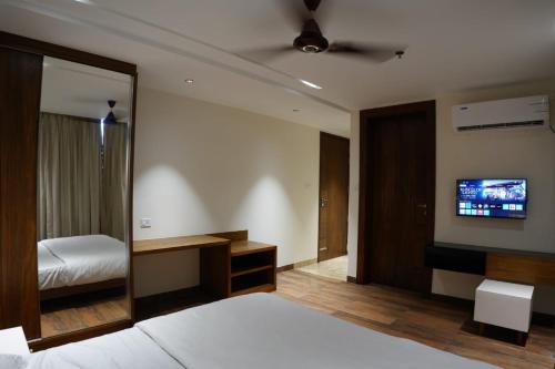 royal holidays and stays