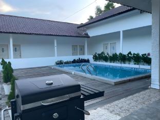 aloha chalet