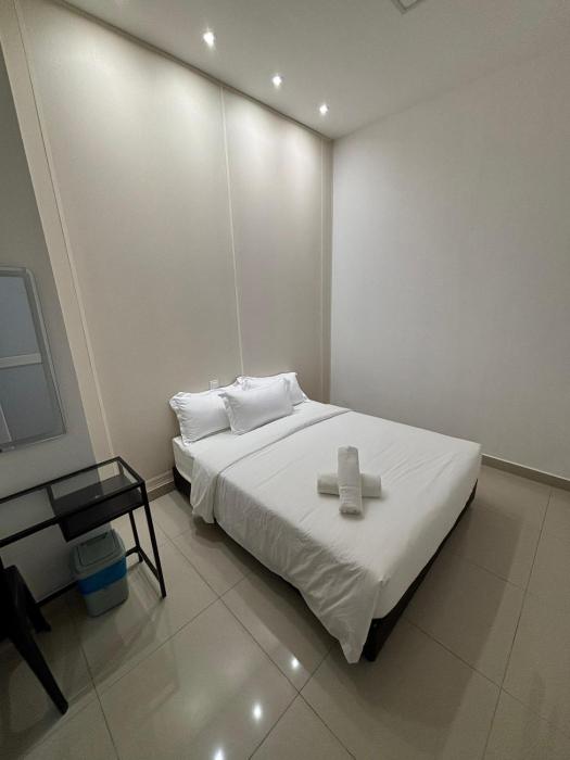 one point hotel airport kuching
