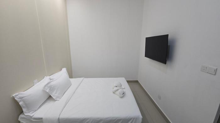 one point hotel airport kuching
