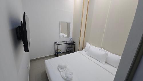 one point hotel airport kuching