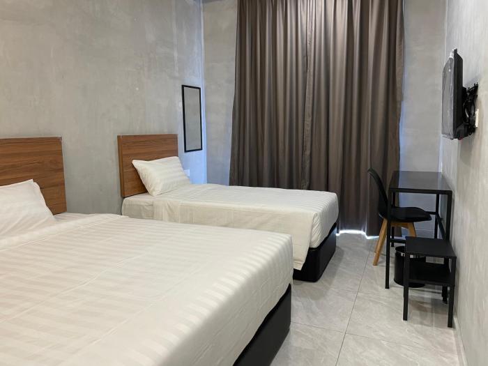 hpy hotel