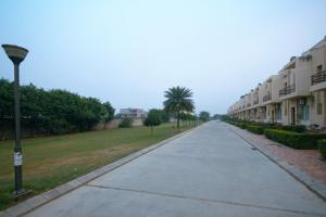 citrine suites and resorts vrindavan