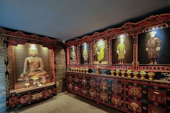 phuntsho khangsar hotel