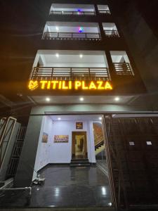 titili plaza