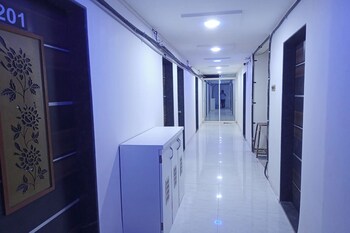 hotel classic square