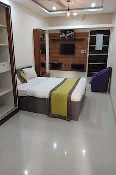 hotel classic square