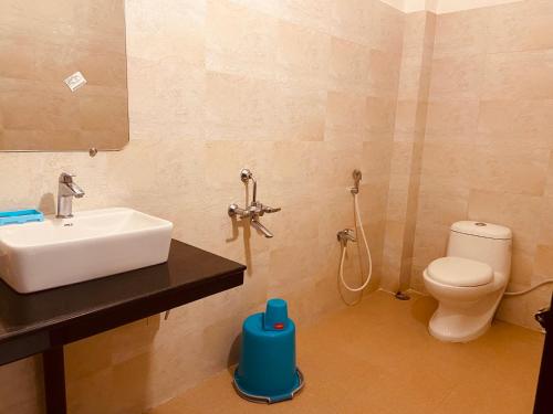 hotel tripti biswanath chariali