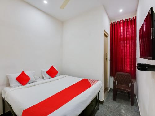 Hotel O Manjushree Boarding & Lodging Nearby Dr.Br Ambedkar Stadium Basveshwar Nagar,,4 star