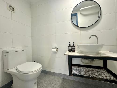 empire city pj signature suites by manhattan group