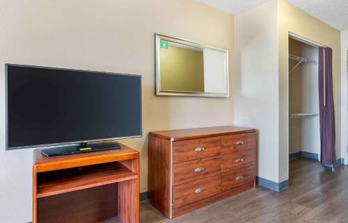 extended stay america select suites south bend mishawaka s