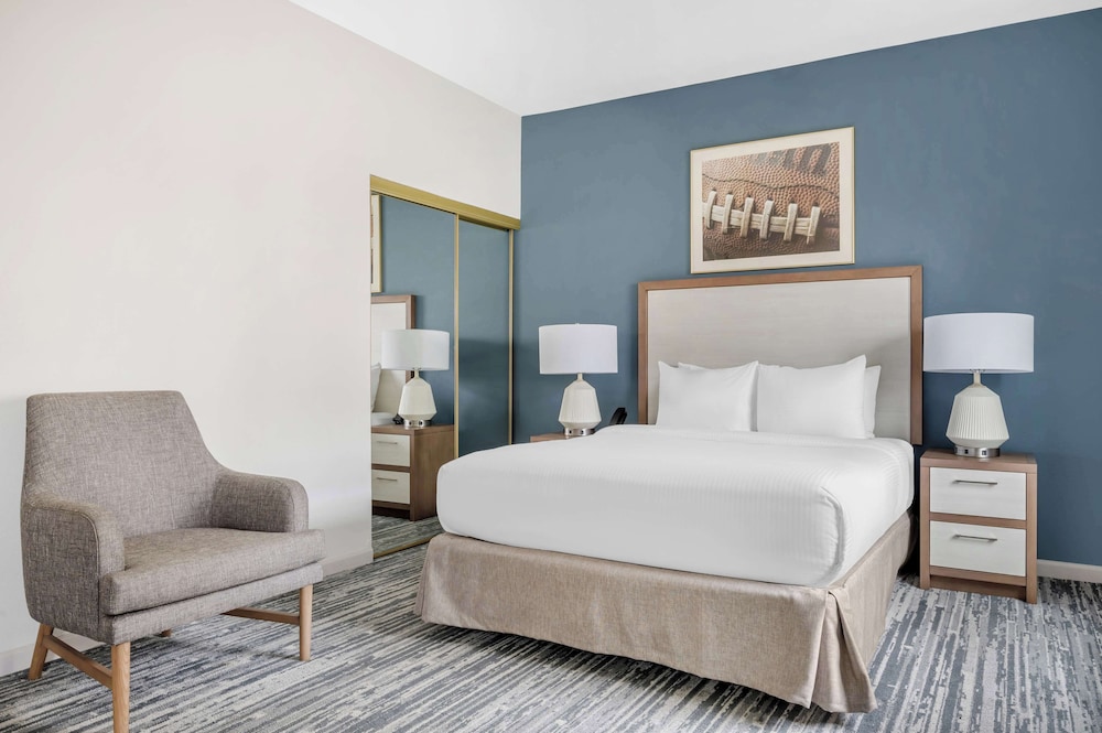 hilton vacation club varsity club south bend in