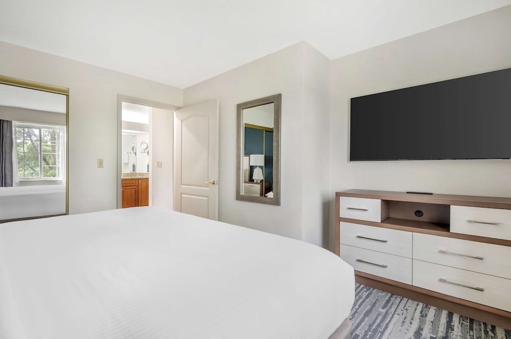 hilton vacation club varsity club south bend in