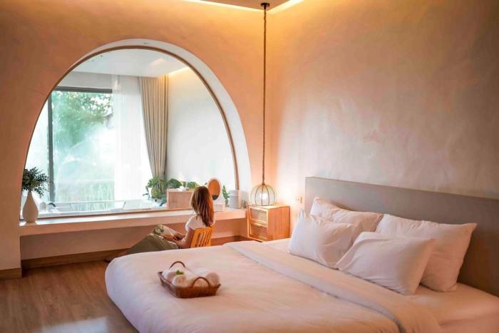 le la lake resort and spa