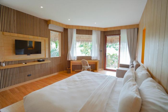 le la lake resort and spa