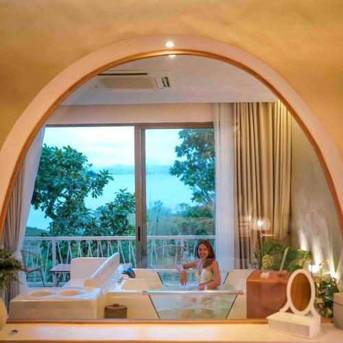 le la lake resort and spa