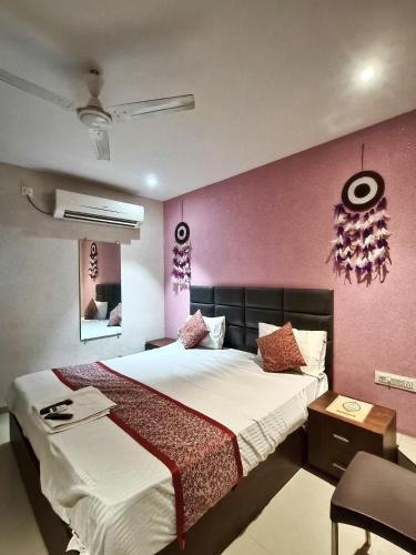 hotel sunrise cave