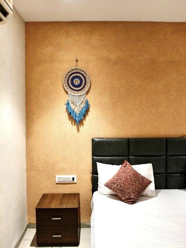 hotel sunrise cave