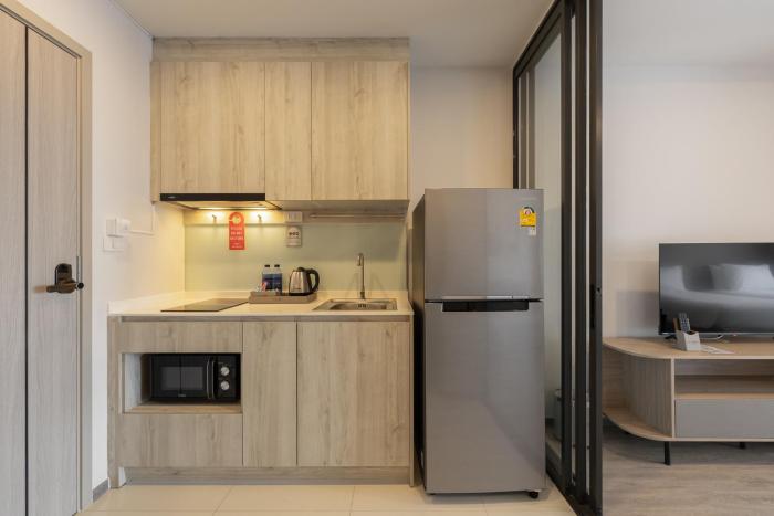 salaya one hotel and service apartment