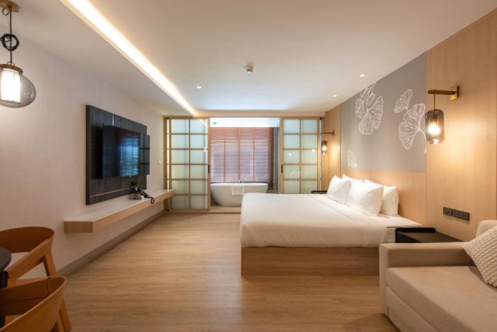 salaya one hotel and service apartment
