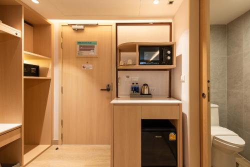 salaya one hotel and service apartment