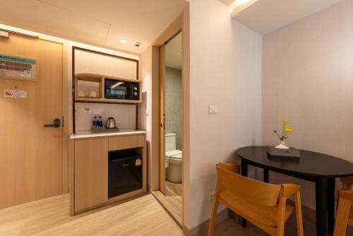 salaya one hotel and service apartment