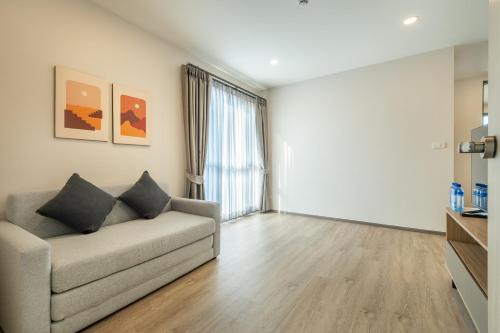 salaya one hotel and service apartment