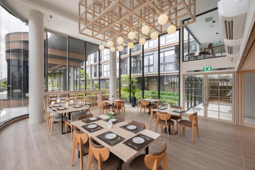 salaya one hotel and service apartment